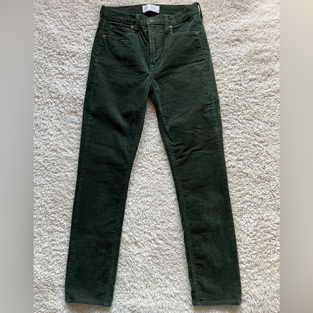 Women’s forest green corduroy pants